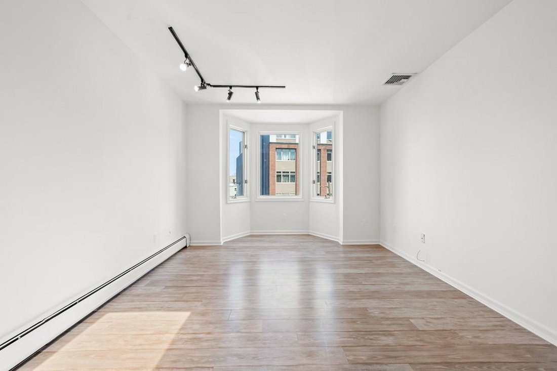 Condo in Jersey City, New Jersey, United States 5 - 17843497
