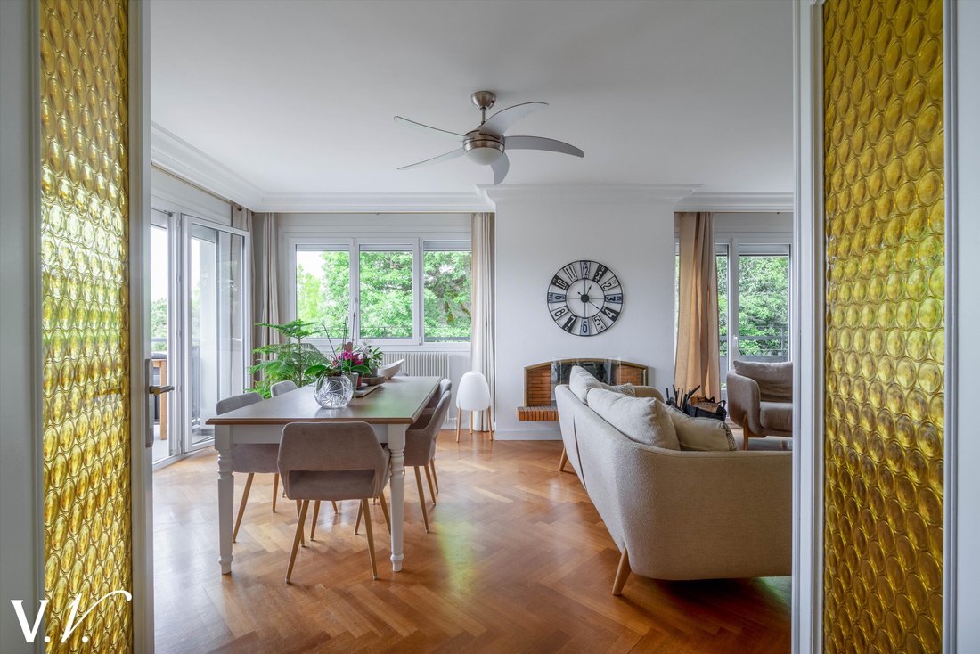 Villa in Flourens, Occitania, France 2 - 17847080