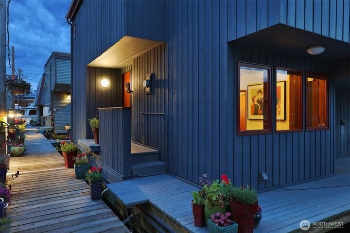 House in Seattle, Washington, United States 1 - 17849183