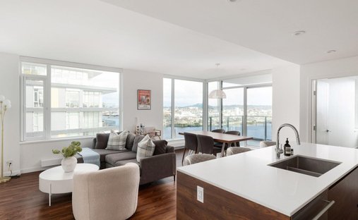 Condo in Victoria, British Columbia, Canada 1