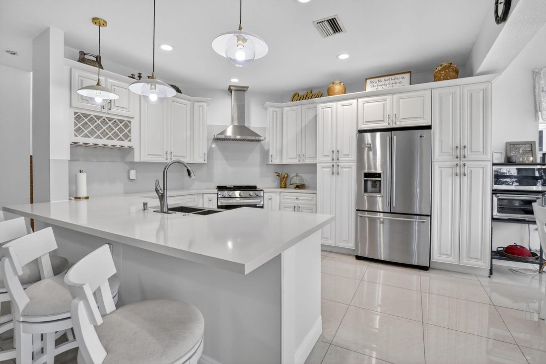 House in Fort Lauderdale, Florida, United States 2 - 17844372