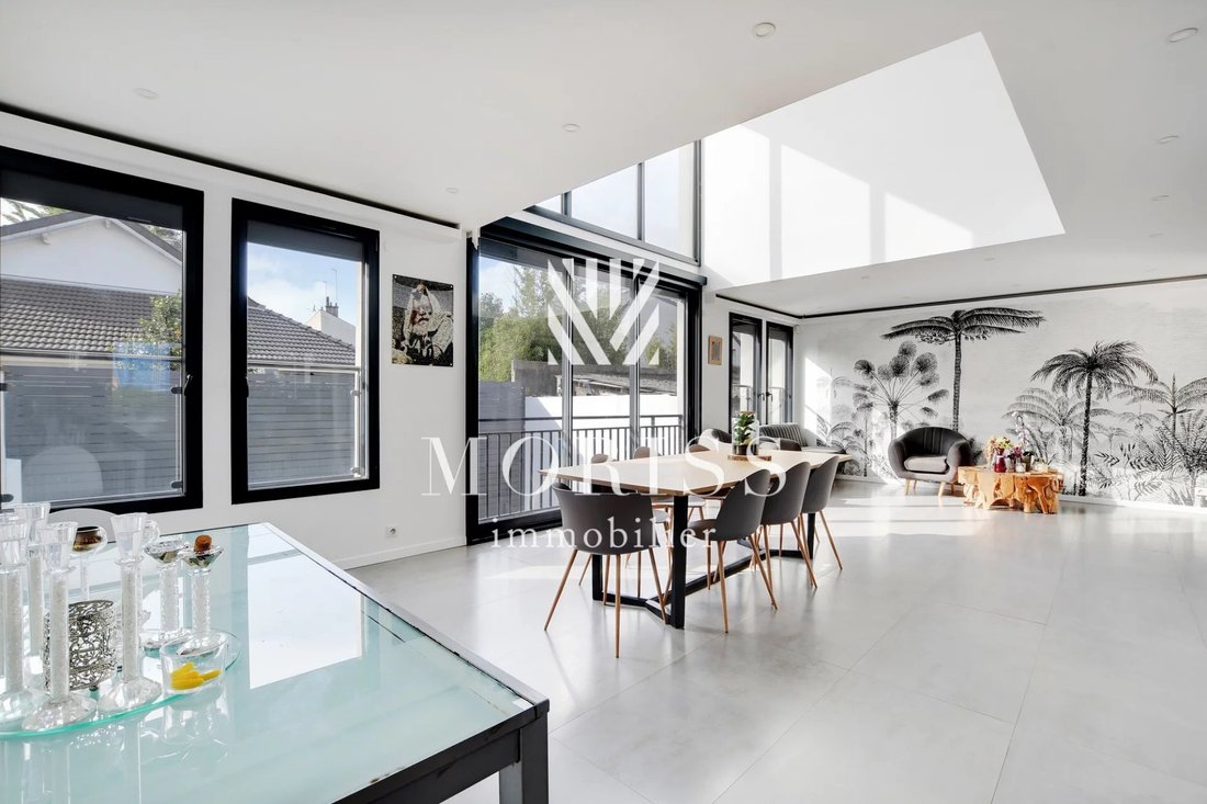 House in Nogent-sur-Marne, Ile-de-France, France 2 - 12559922