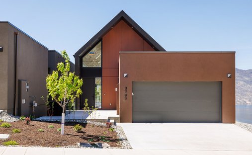 House in Kelowna, British Columbia, Canada 1