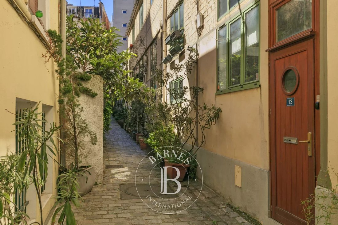 Apartment in Clignancourt-Jules Joffrin, Paris 18e Arrondissement, Paris 1 - 17844862