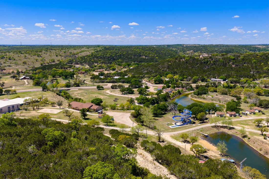 Land in Kerrville, Texas, United States 4 - 17848641