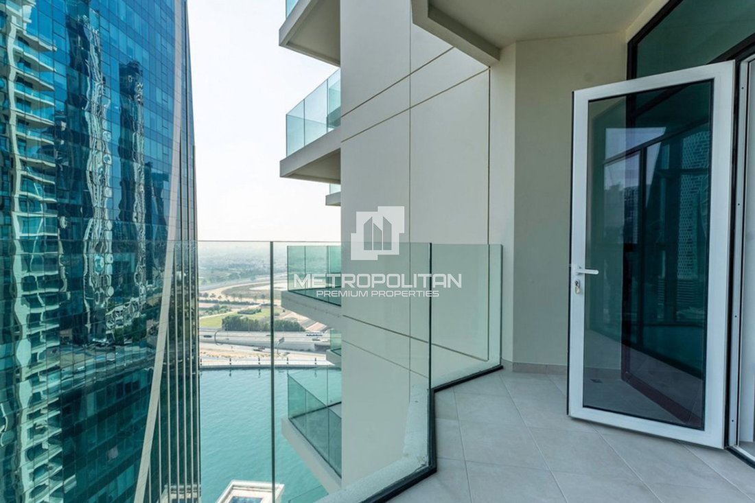 Apartment in Rabdan, Abu Dhabi Emirate, United Arab Emirates 5 - 17415251