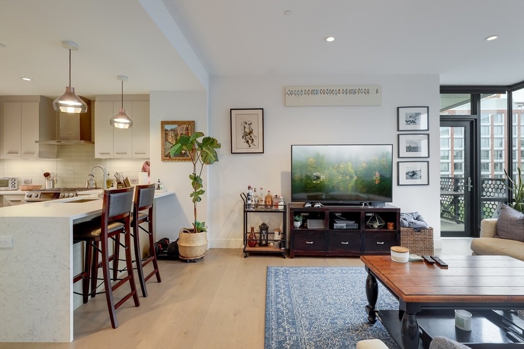 Condo in Boston, Massachusetts, United States 1 - 17844647