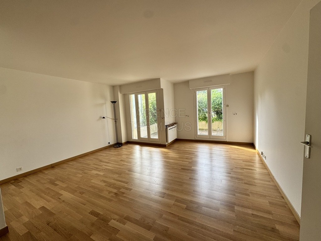 Wohnung in Centre Ville-Commerce, Enghien-les-Bains, Frankreich 2 - 17847117