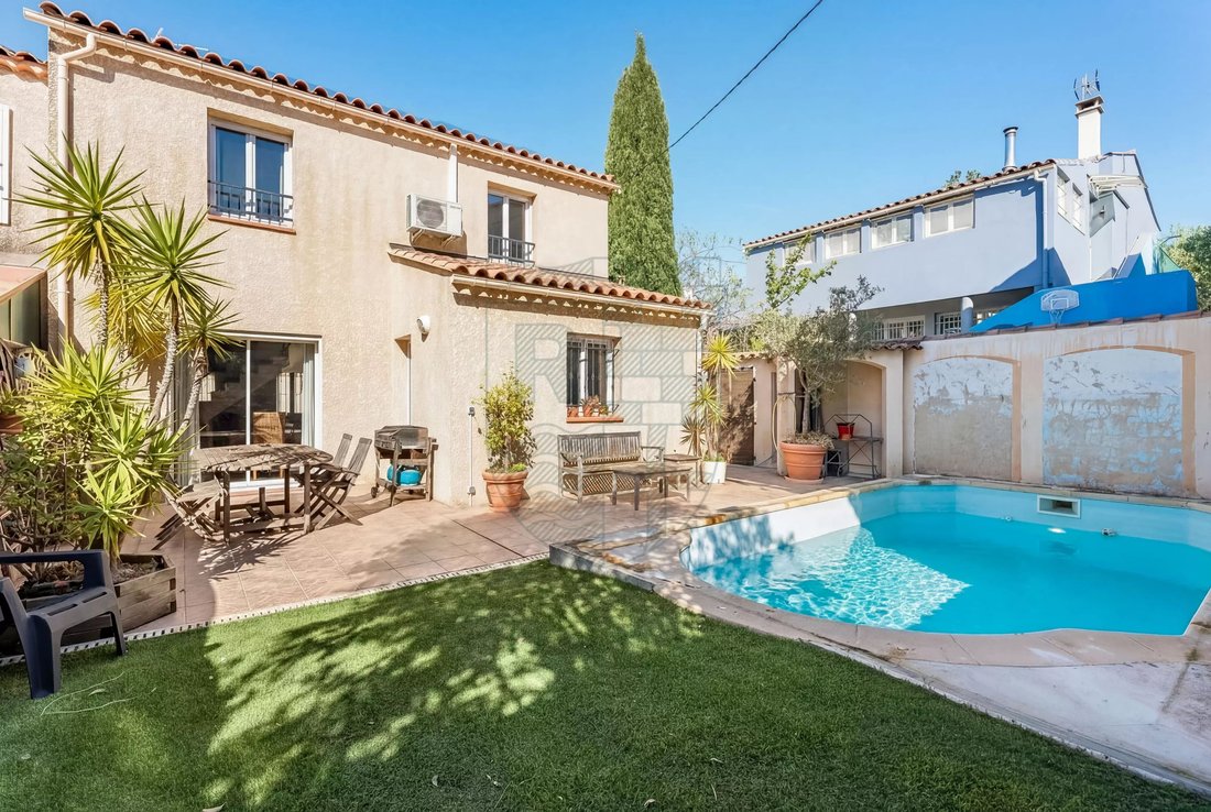 House in La Fourragère, Marseille, Provence-Alpes-Côte d'Azur 2 - 17845032