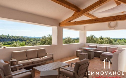 Casa de Campo en Liouc, Occitania, Francia 1