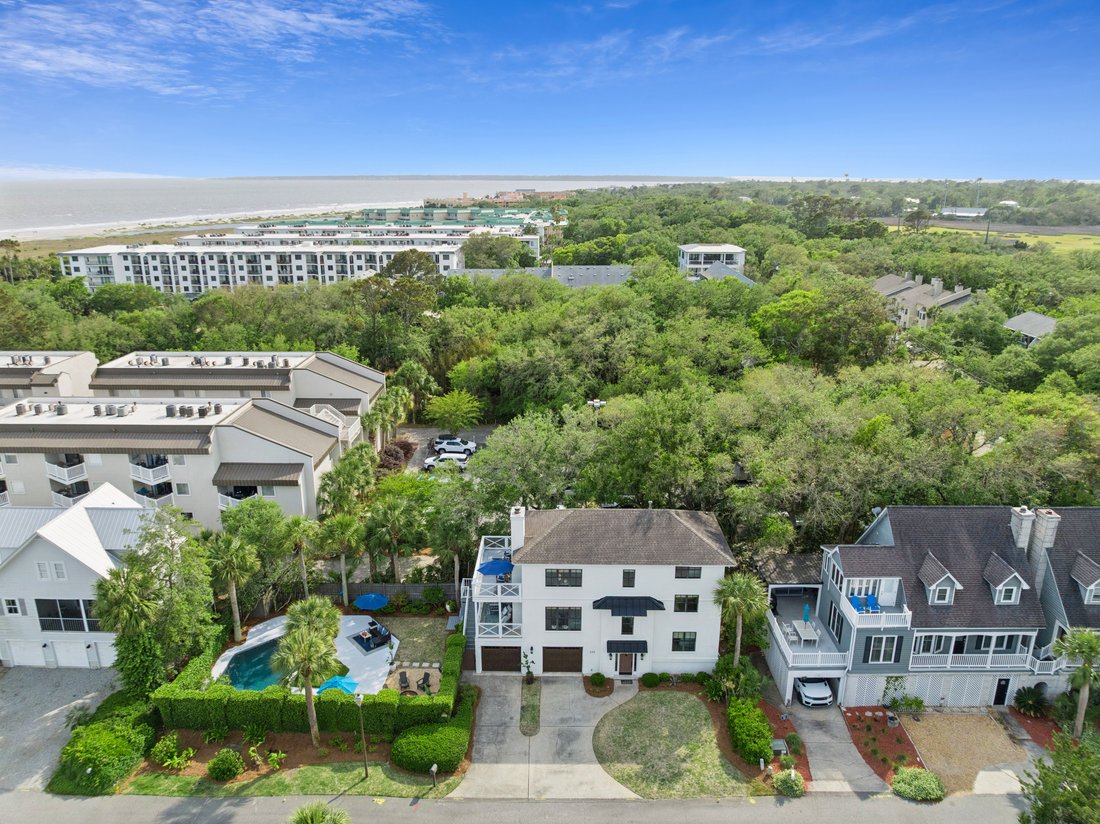 House in St. Simons, Georgia, United States 2 - 17843505