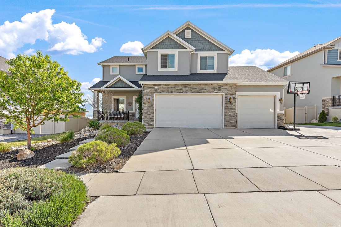 Saratoga Springs, Utah, United States 2 - 17845104