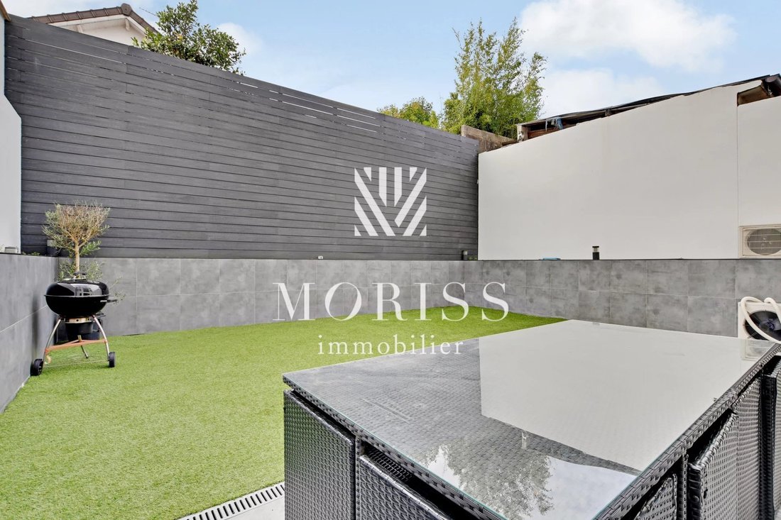 House in Nogent-sur-Marne, Ile-de-France, France 5 - 12559922