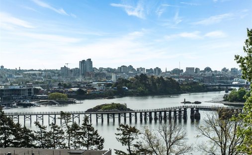Condo in Victoria, British Columbia, Canada 1