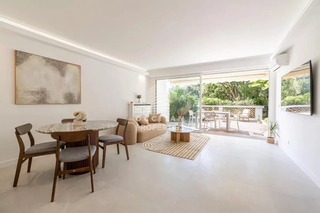Apartment in La Californie, Cannes, France 2 - 17845044