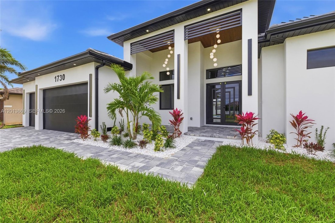 House in Cape Coral, Florida, United States 5 - 17846344