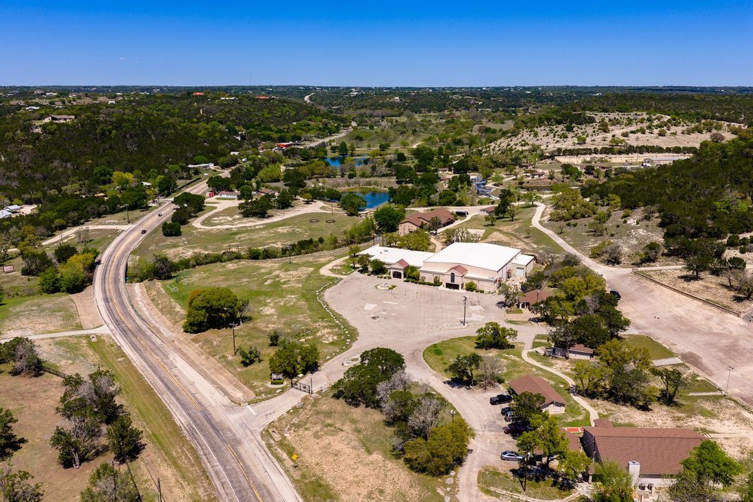 Land in Kerrville, Texas, United States 3 - 17848641