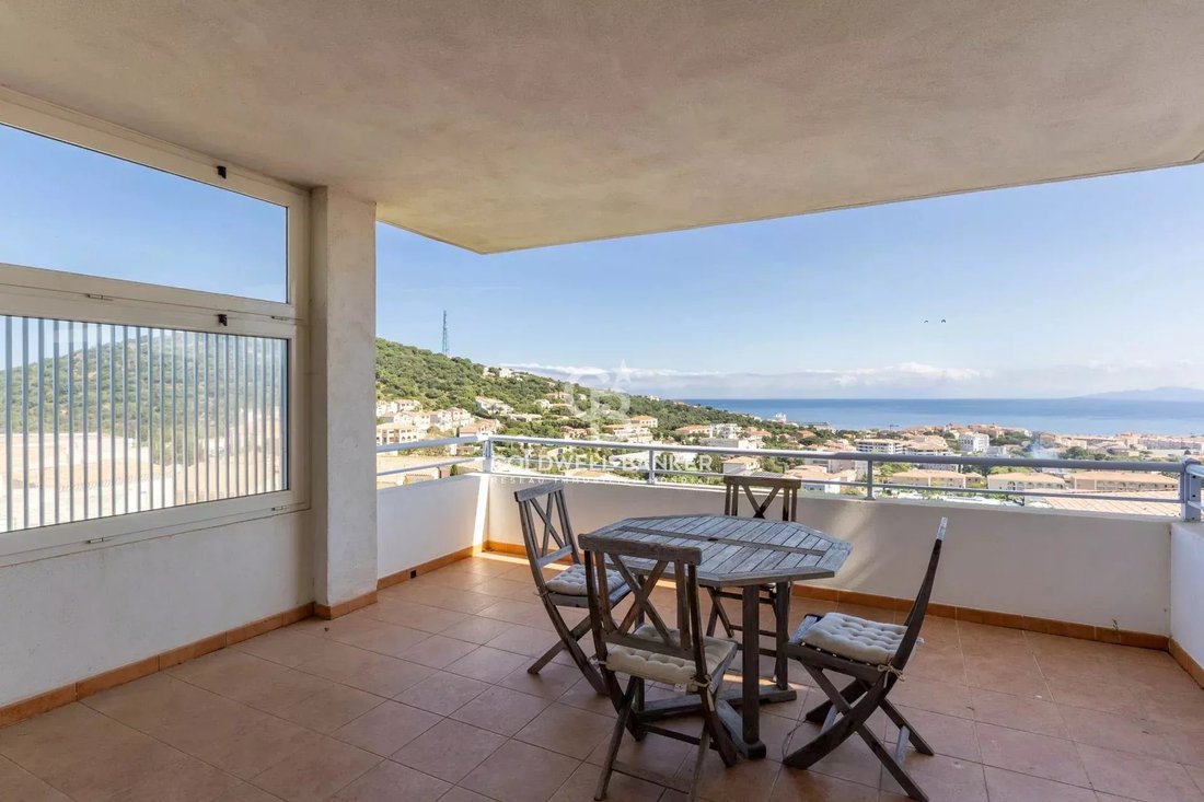 Apartment in L'Île-Rousse, Corsica, France 2 - 17845119