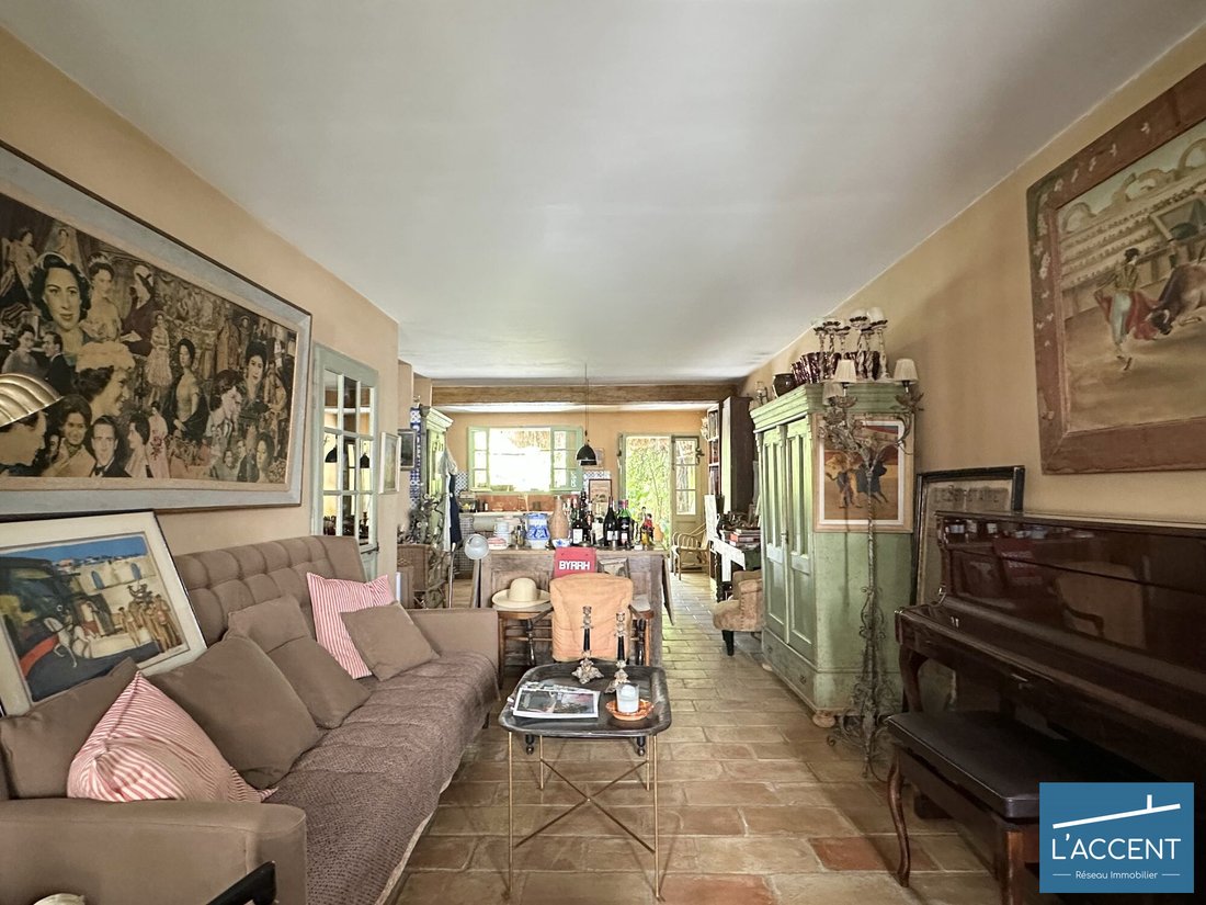 House in Centre Ville, Aigues-Mortes, France 5 - 17439795