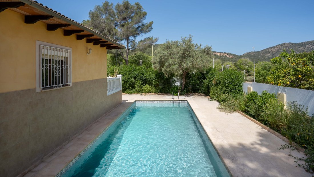 Villa in Calvia, Balearic Islands, Spain 2 - 17845113