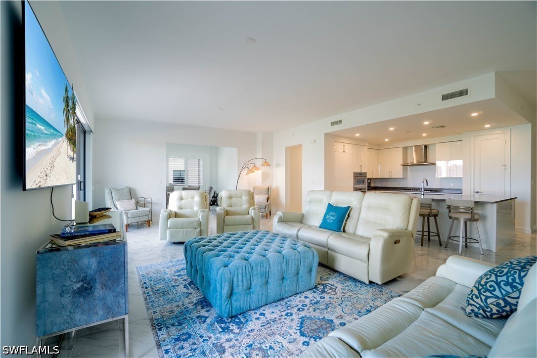 Condo in Naples, Florida, United States 2 - 17413579