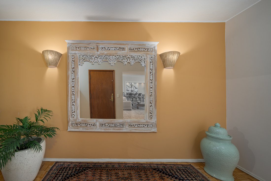 Apartment in Montevideo, Departamento de Montevideo, Uruguay 1 - 17849034