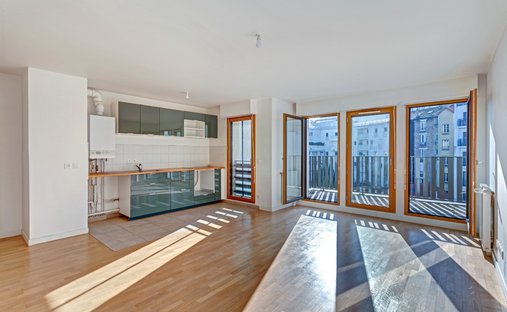 Apartment in Colombiers, Issy-les-Moulineaux, France 1