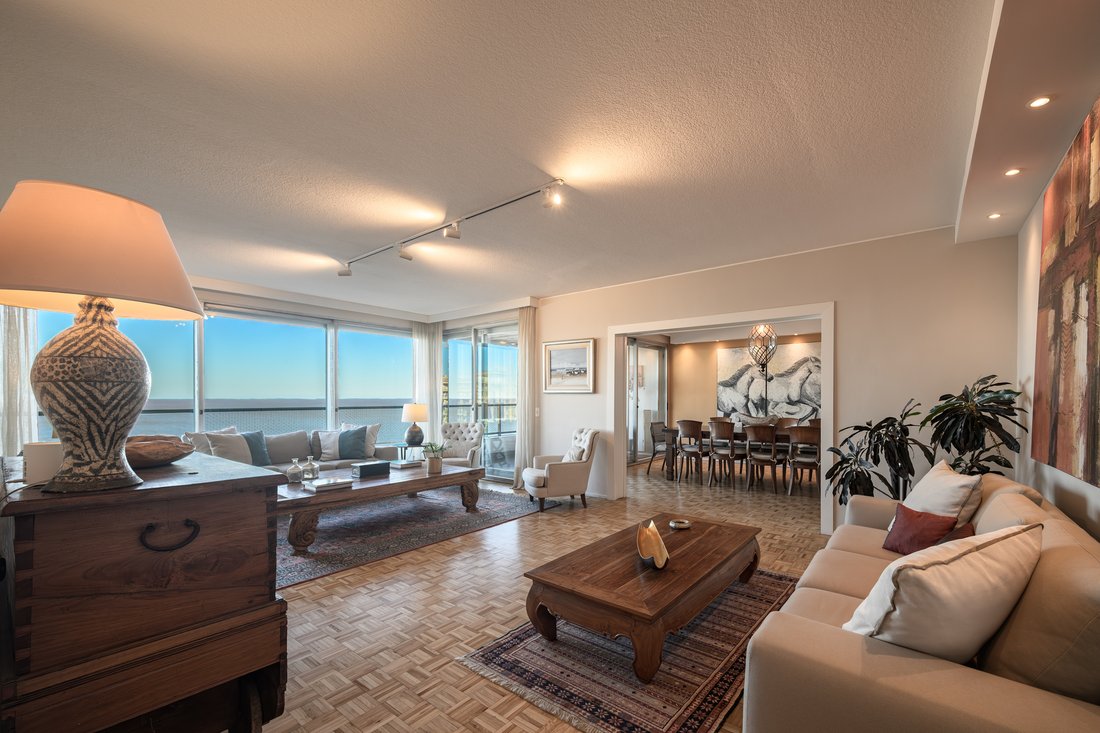 Apartment in Montevideo, Departamento de Montevideo, Uruguay 2 - 17849034
