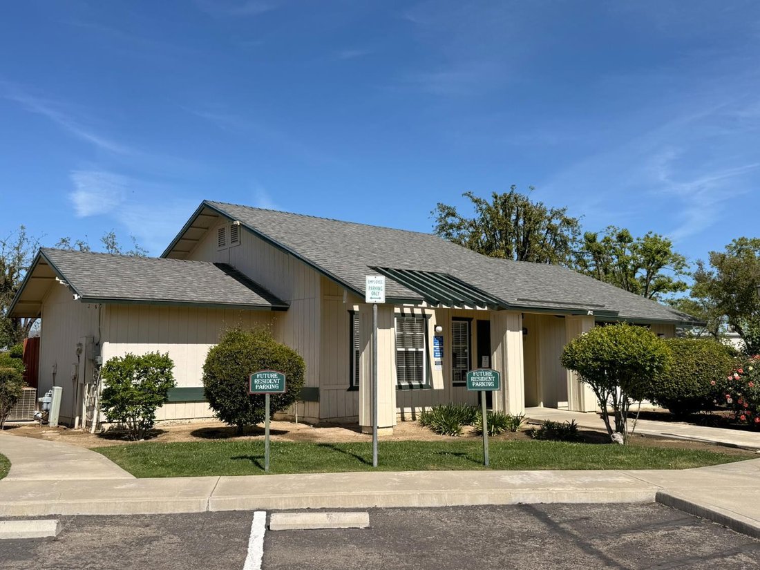 Apartment in Coalinga, California, United States 3 - 17845702