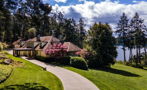 House in Saanichton, British Columbia, Canada 1