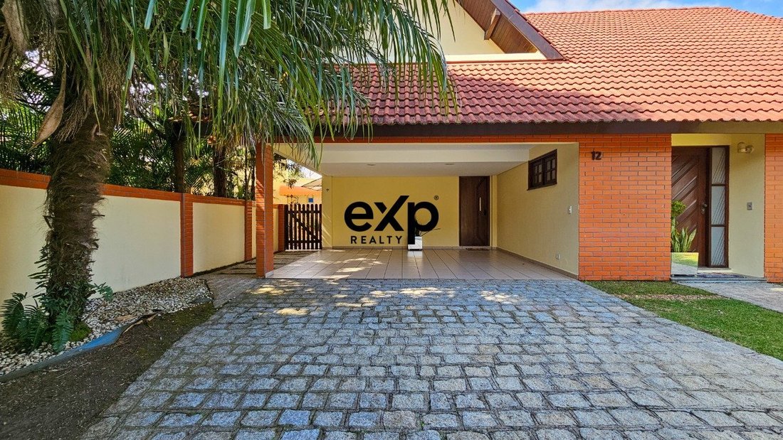 House in Curitiba, State of Paraná, Brazil 4 - 17847768