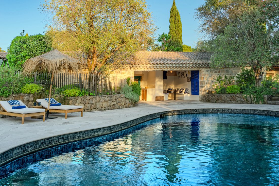 Estate in Mougins, Provence-Alpes-Côte d'Azur, France 5 - 17845093