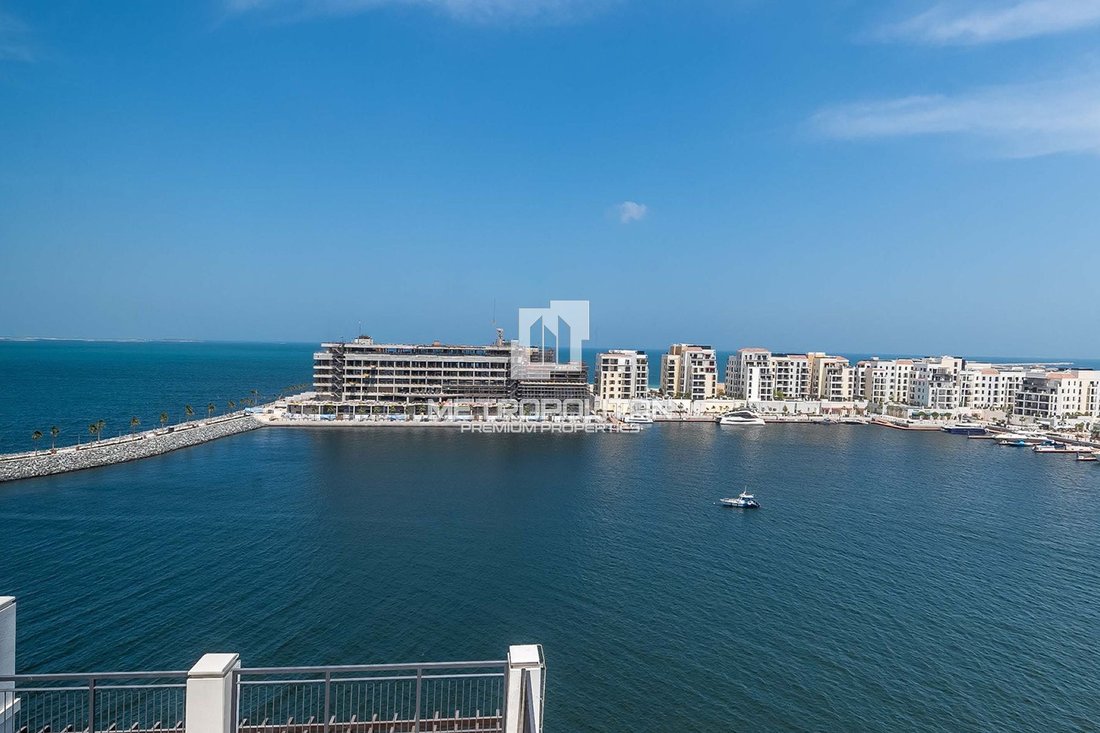 Apartment in Jumeirah, Dubai, United Arab Emirates 2 - 17845215