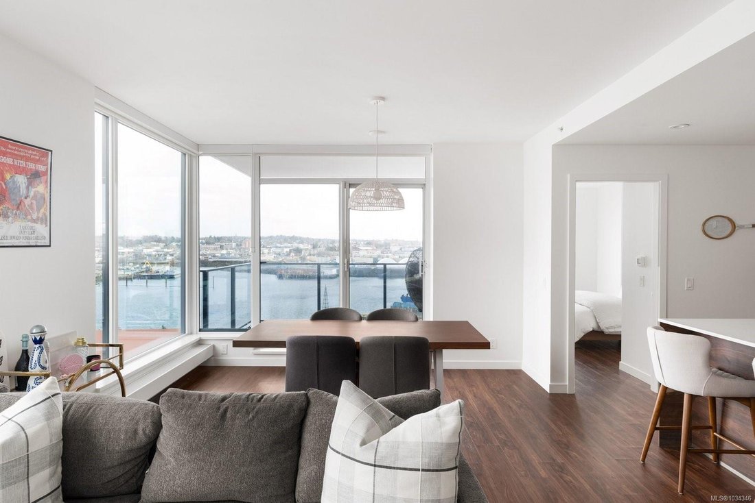 Condo in Victoria, British Columbia, Canada 3 - 17847677