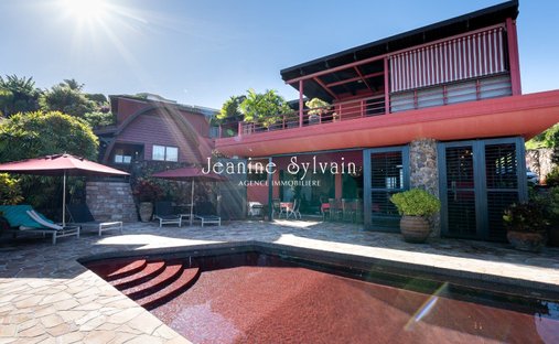 Haus in Papeete, Inseln über dem Winde, Französisch-Polynesien 1