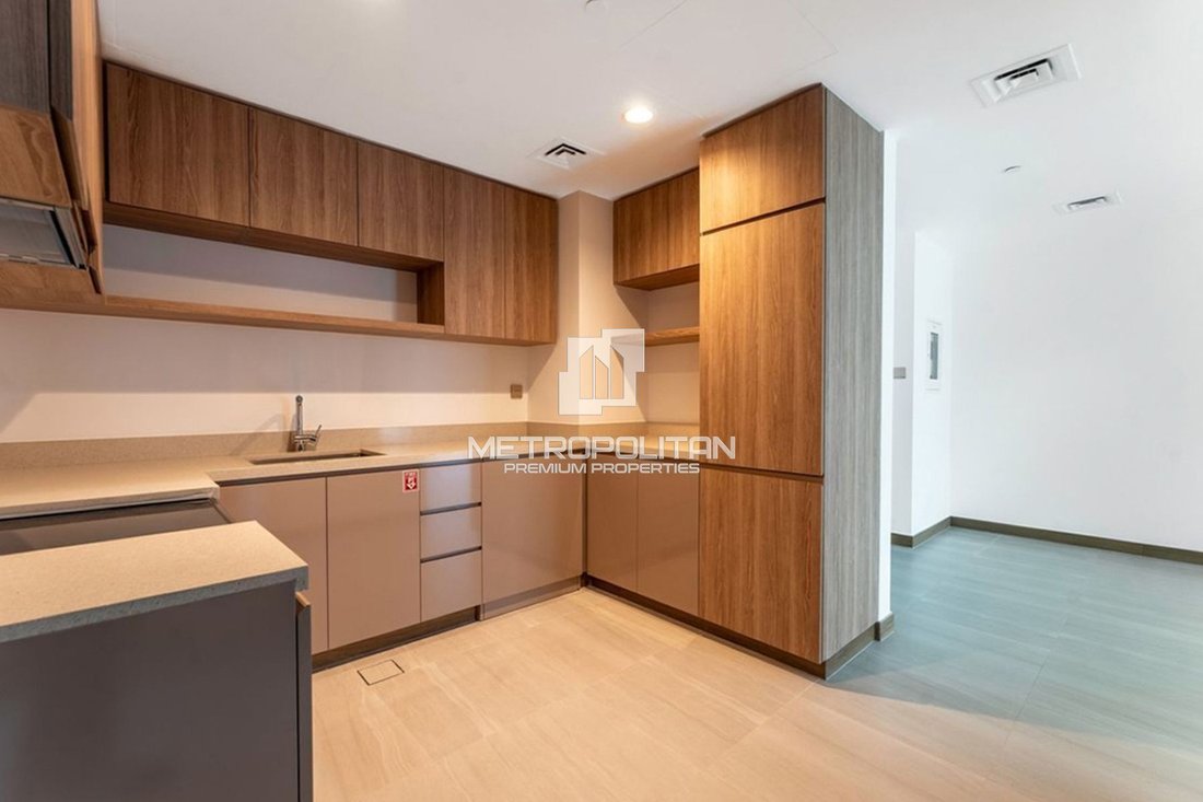 Apartment in Rabdan, Abu Dhabi Emirate, United Arab Emirates 4 - 17415251