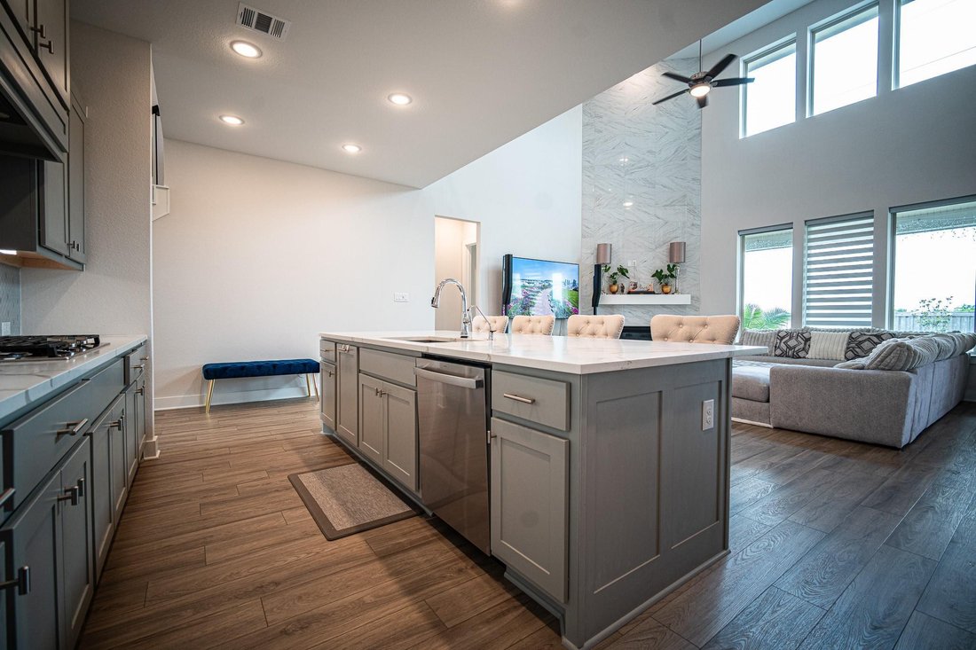 House in Houston, Texas, United States 5 - 17844186