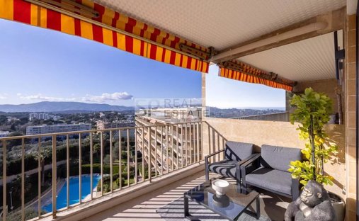 Apartment in Moulieres, Le Cannet, France 1