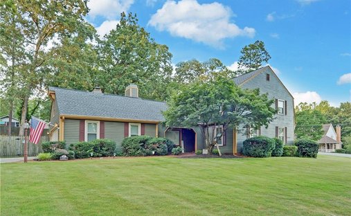 House in Gainesville, Georgia, United States 1