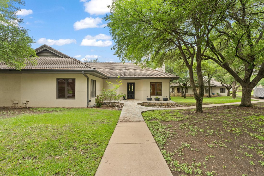 House in Spicewood, Texas, United States 1 - 17846240