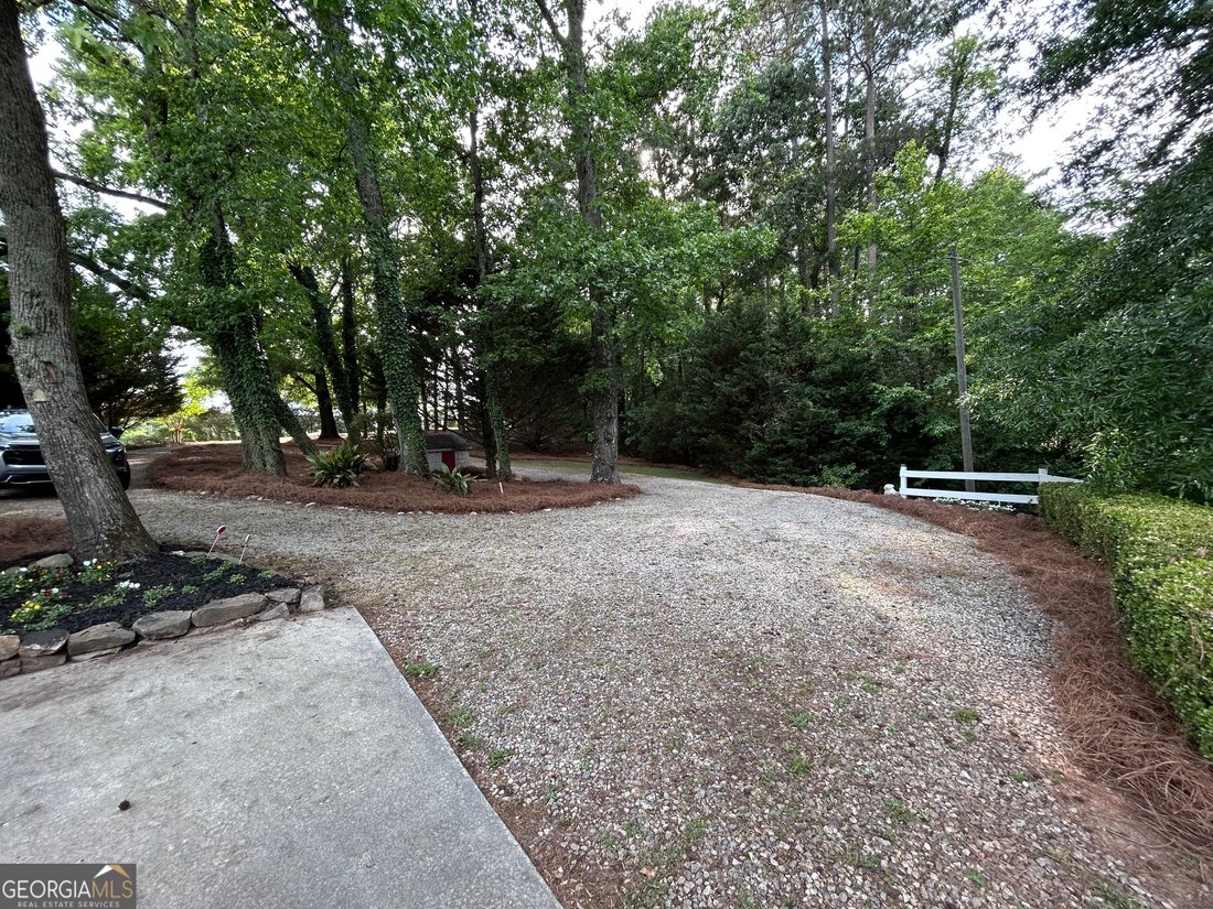 House in Greensboro, Georgia, United States 2 - 17846808