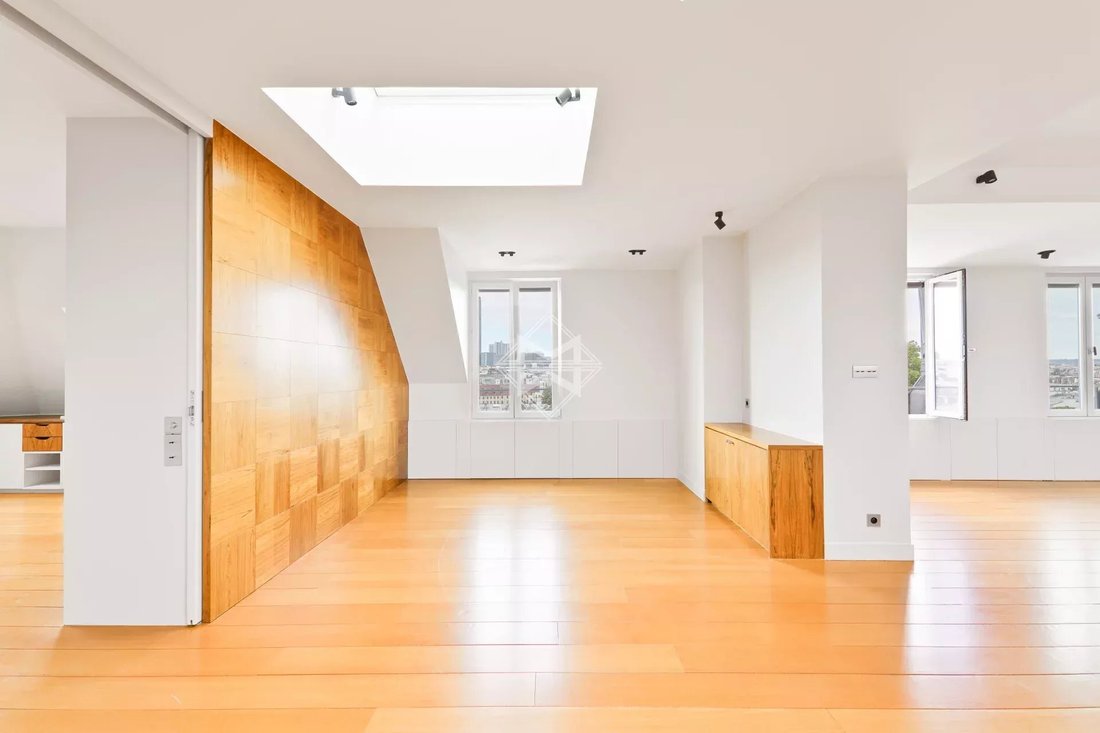 Apartment in Saint Thomas d'Aquin, Paris 7e Arrondissement, Paris 3 - 15854424