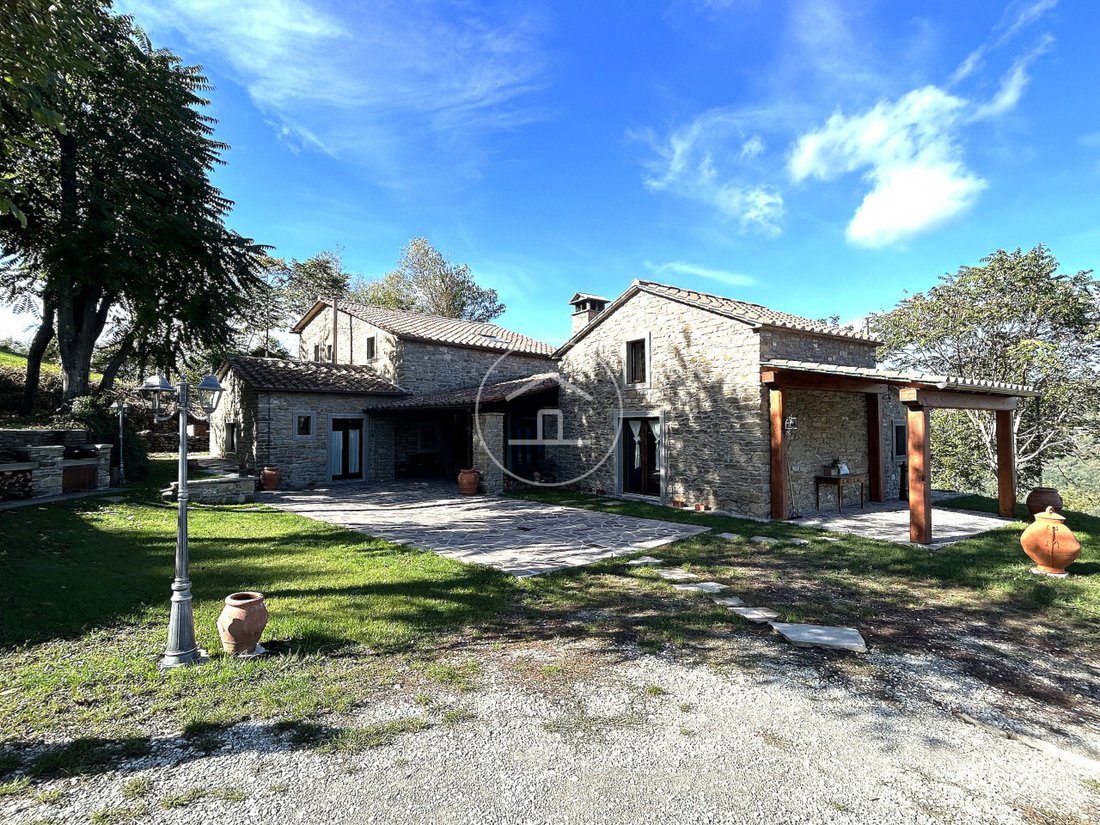 Villa in Firenzuola, Tuscany, Italy 1 - 17848091