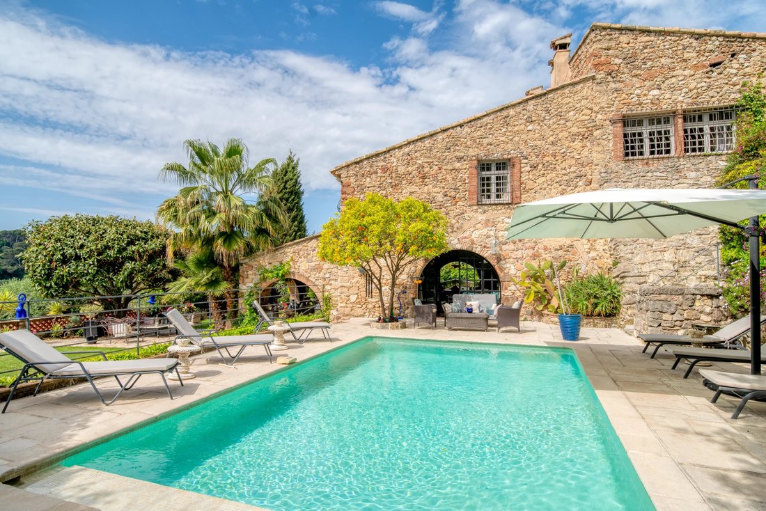 Villa in Village-Saint Julien-Saint Pierre, Biot, France 1 - 17847806