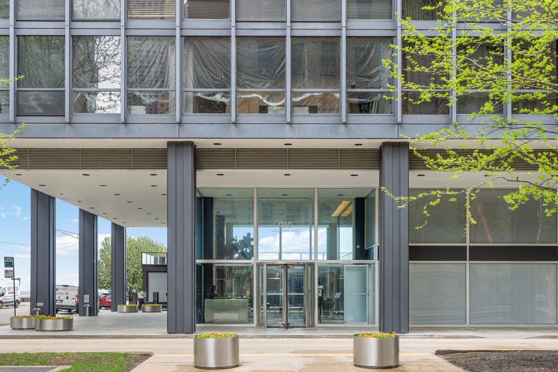 Condo in Chicago, Illinois, United States 3 - 17848001
