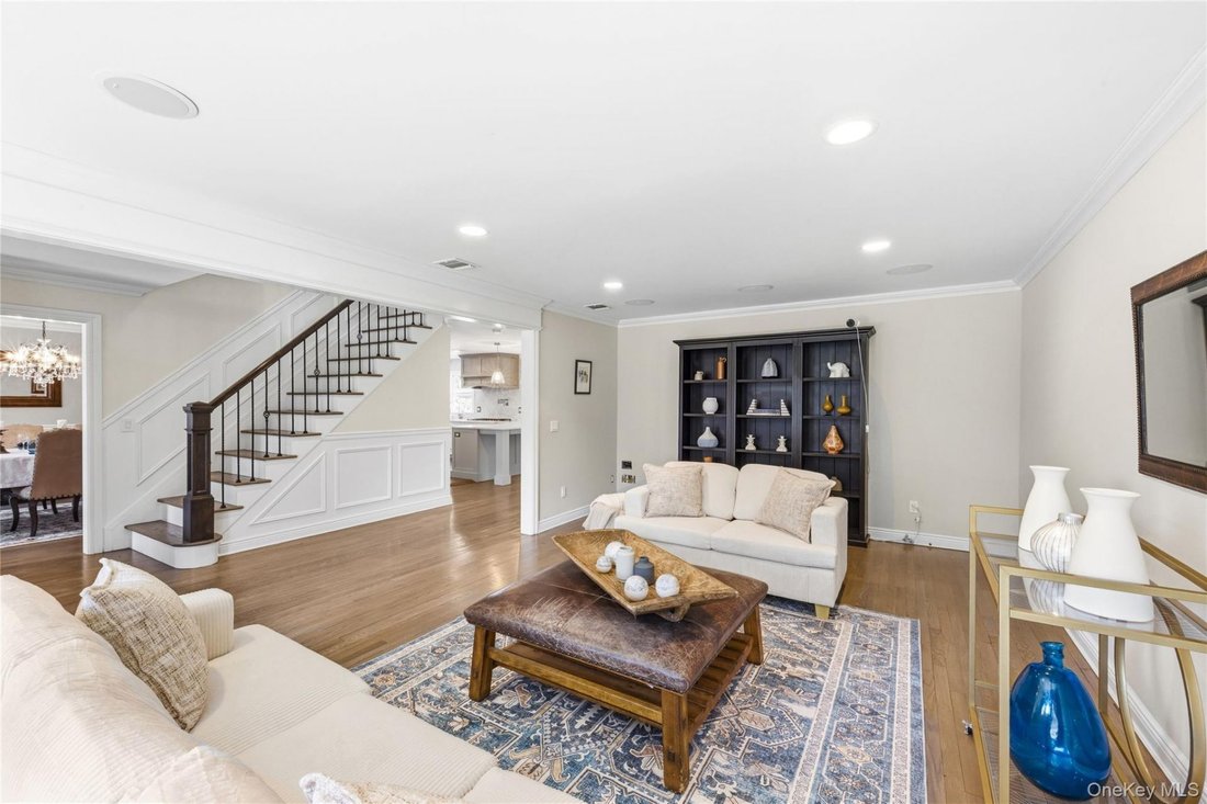 House in Halesite, New York, United States 4 - 17848678