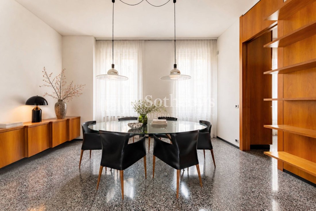 Apartment in Historic Center, Milan, Lombardy 4 - 17380331