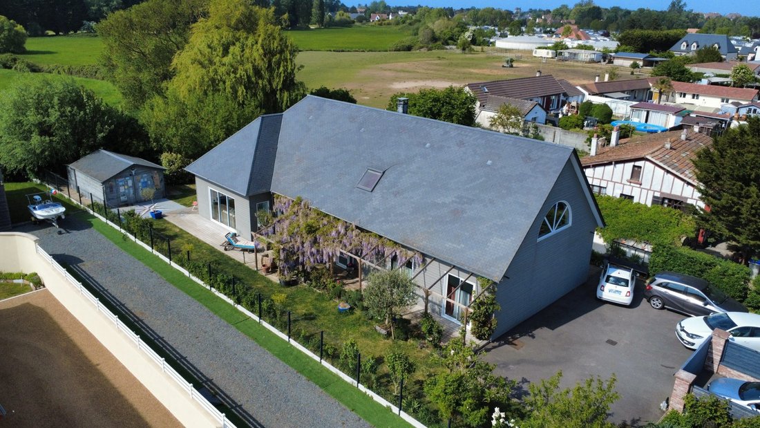 Villa in Cabourg, Normandy, France 1 - 17849110