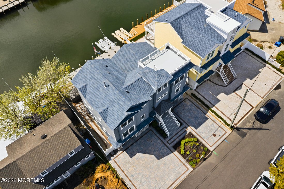 House in Stafford Township, New Jersey, United States 2 - 17848739
