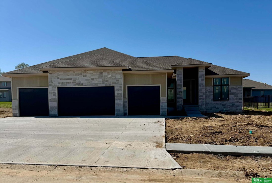 House in Papillion, Nebraska, United States 1 - 17495220